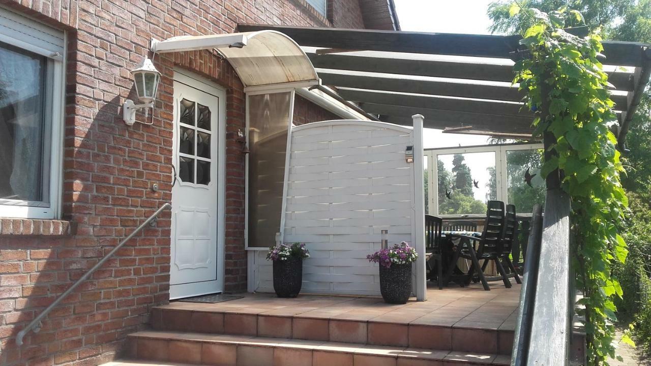 Ferienwohnung Am Bach Rees Bagian luar foto
